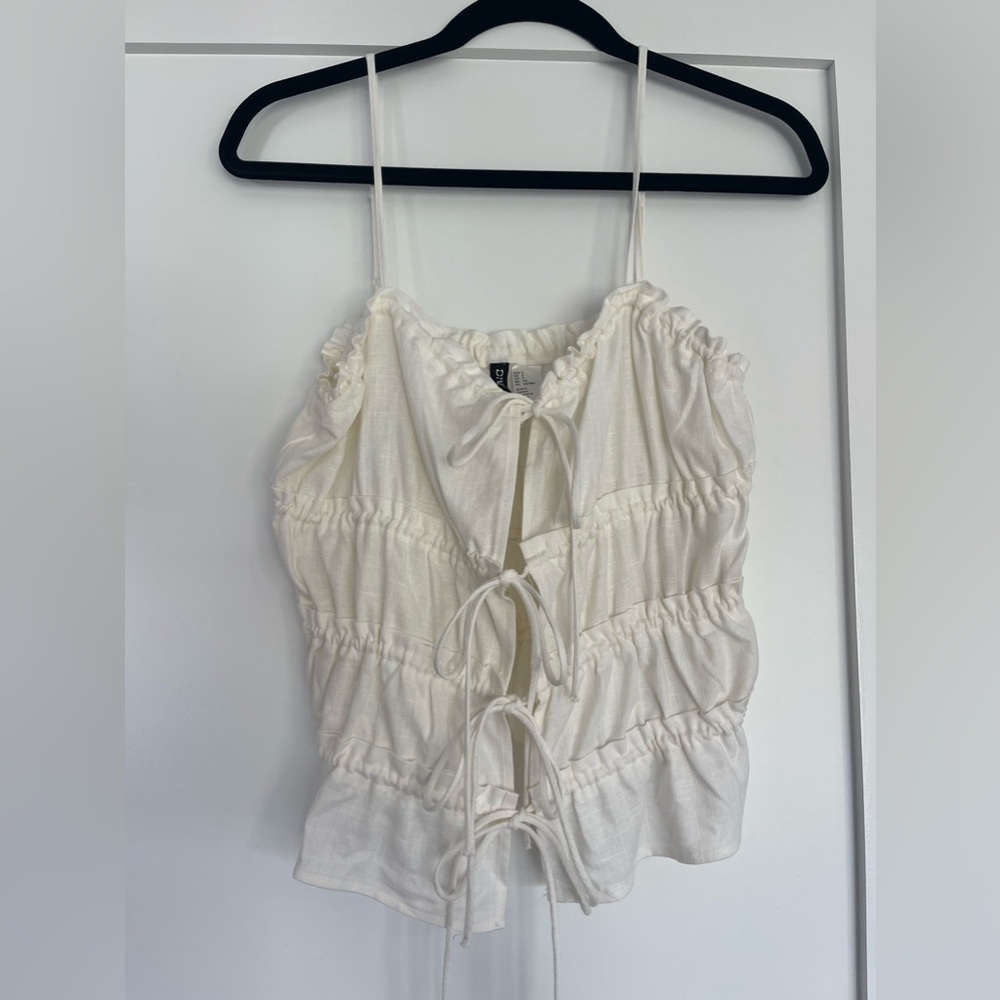H&M white top
